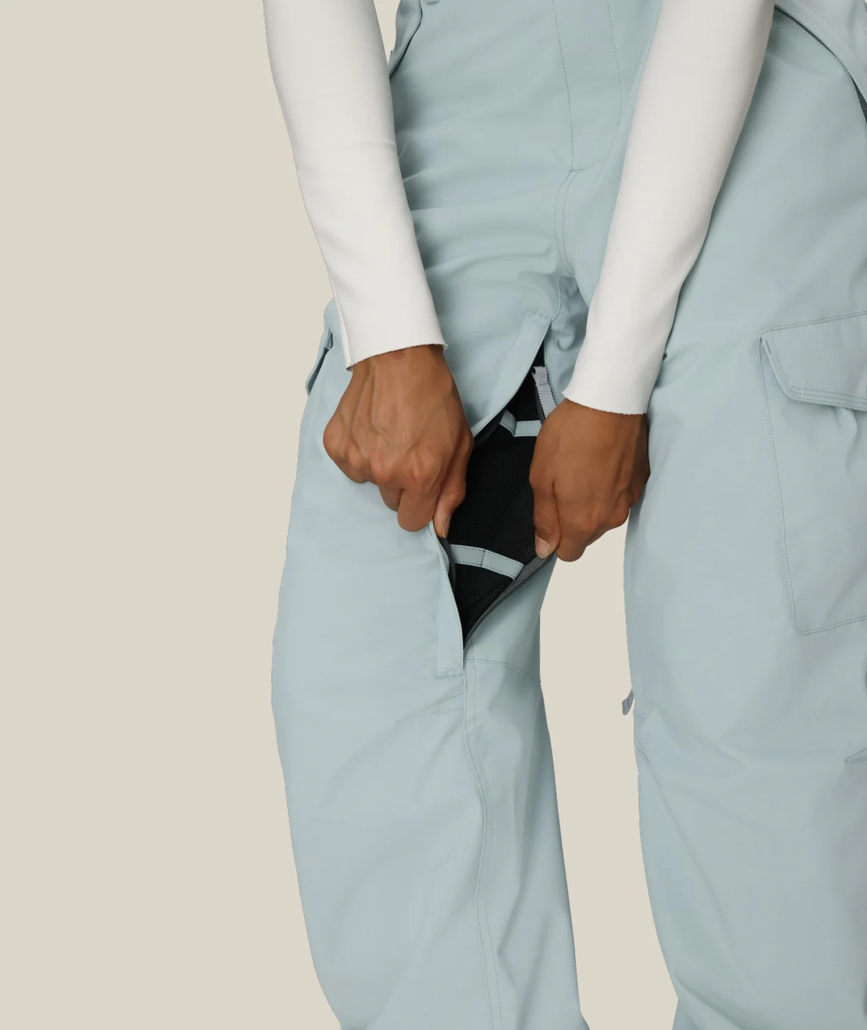 686 Aura Cargo Womens Pant 2026 - Image 3