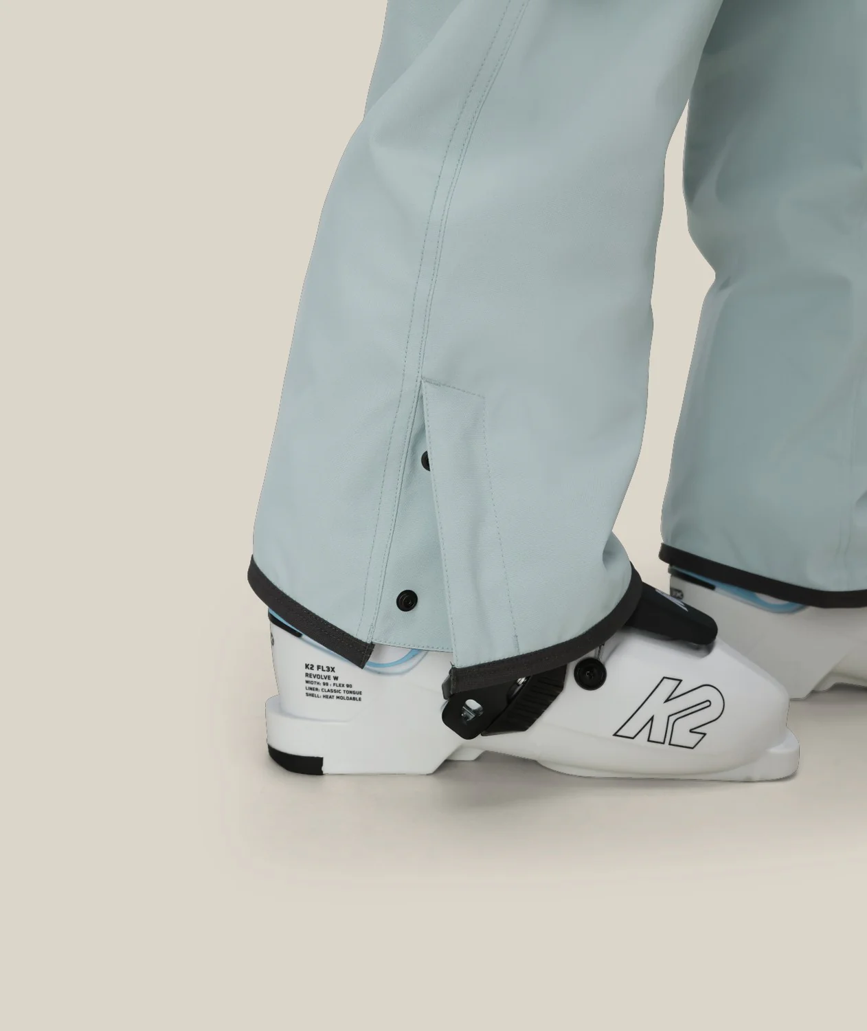 686 Aura Cargo Womens Pant 2026 - Image 4